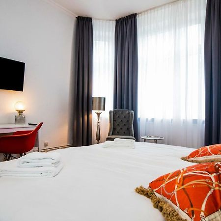 Kleines Hotel Heimfeld Amburgo Esterno foto
